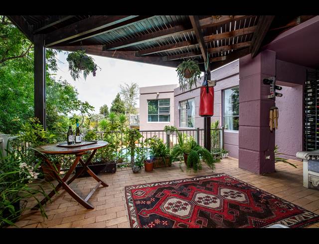 4 BEDROOM HOUSE FOR SALE IN NORTHCLIFF